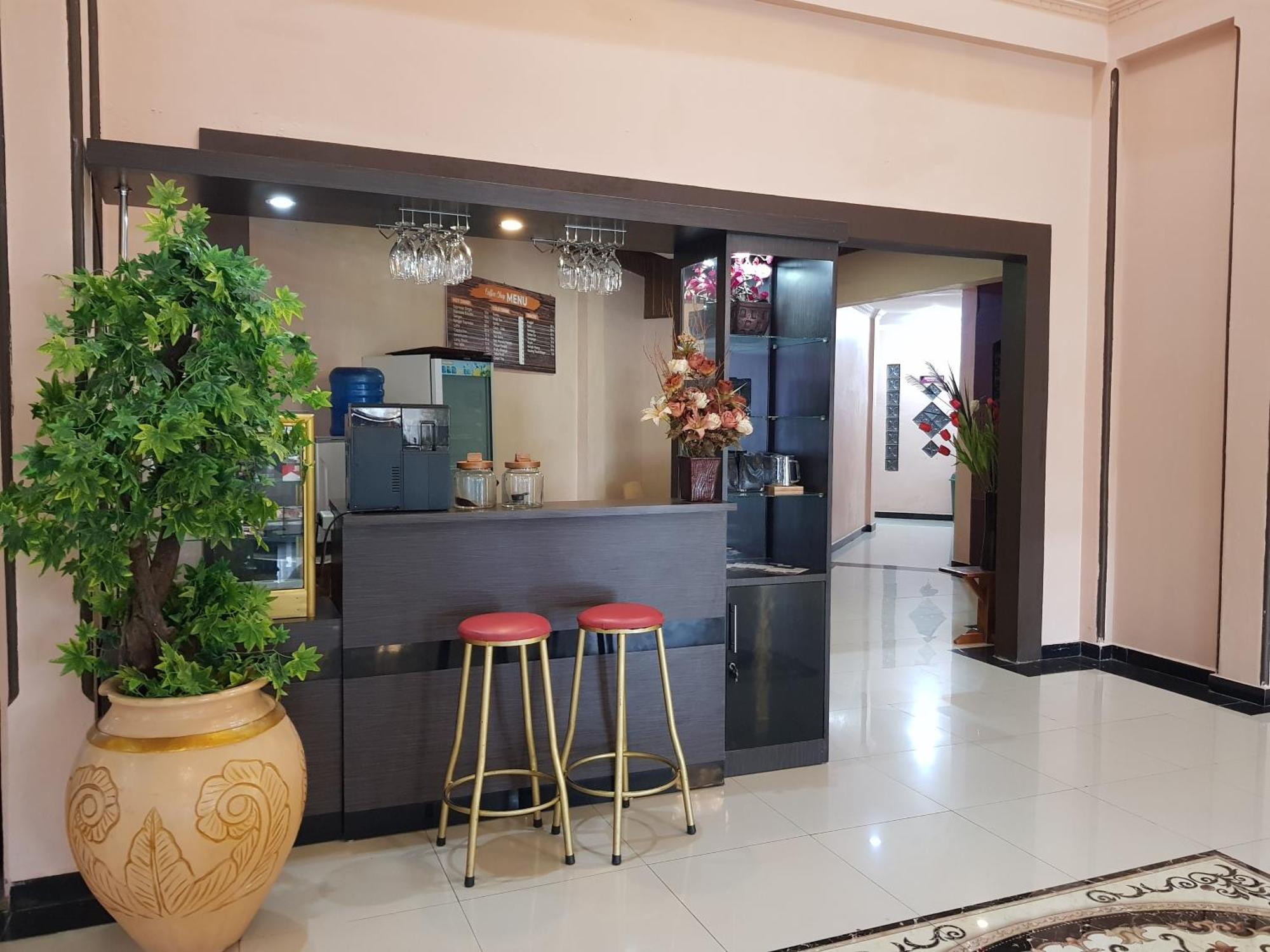 Capital O 93263 Linge Land Hotel Takengon Εξωτερικό φωτογραφία