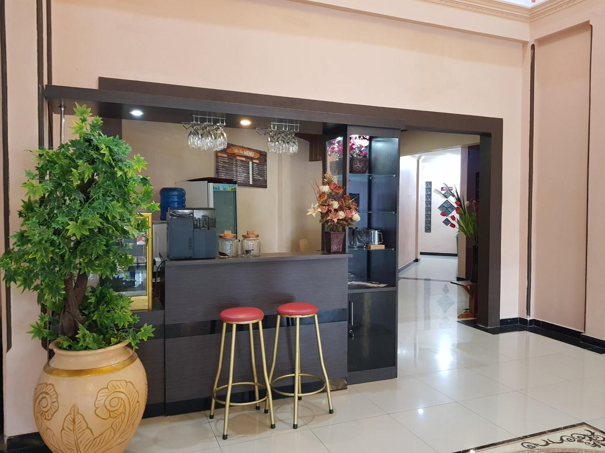 Capital O 93263 Linge Land Hotel Takengon Εξωτερικό φωτογραφία